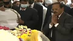 अंतिम सफर पर CDS Bipin Rawat, NSA अजीत डोभाल ने दी श्रद्धांजलि | Hindi News