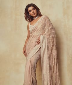 Samantha Photos: చేతికి అందిన సందమామలాగా ఎంత సక్కగున్నావే... శారీలో సామ్