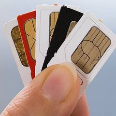 Sim Card Use Rule : আপনি কি এই সংখ্য়ার বেশি সিম ব্যবহার করেন? সরকার ব্যবস্থা নিতে পারে কিন্তু