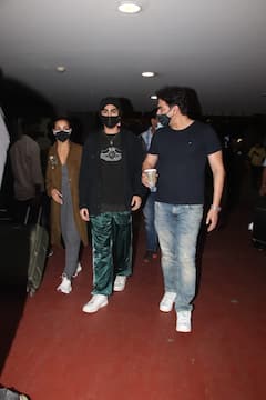 Malaika Arora & Arbaaz Hug Their Son Arhaan Khan As They Receive Him At Mumbai Airport