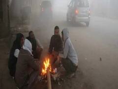 Jammu-Kashmir Weather: जम्मू-कश्मीर में पारा और गिरने से सर्दी ने पकड़ा जोर, जानिए मौसम विभाग ने क्या कहा