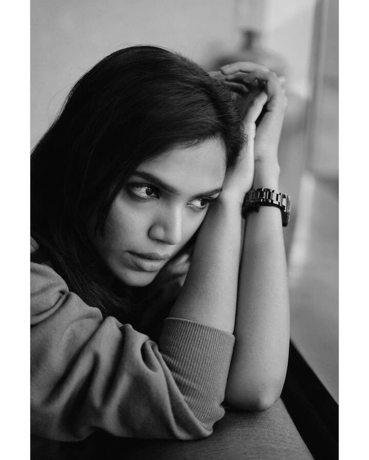 श्रियाचं हे सौंदर्य पाहून सर्वांच्याच काळजाचा ठोका चुकलाय. (photo: shriya.pilgaonkar/ig)