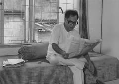 Pranab Mukherjee Birth Anniversary: কলেজে অধ্যাপনা থেকে রাইসিনা হিলস : জন্মদিনে ফিরে দেখা প্রণব মুখোপাধ্যায়ের জীবনের নানা কথা