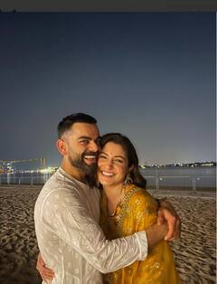 Virat Kohli Anushka Sharma Anniversary: विराट कोहली के साथ रहकर अनुष्का की हर मुस्कान में होती है अलग बात, तस्वीरें करती हैं सब कुछ बयां