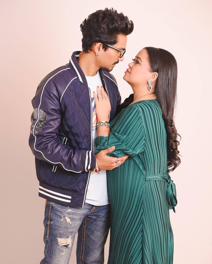 Bharti Singh Pregnancy : लाफ्टर क्विन भारती सिंग (Bharti Singh) आणि हर्ष लिंबाचिया (Harsh Limbachiya) आई-बाबा होणार आहेत. (photo:bharti.laughterqueen/ig)