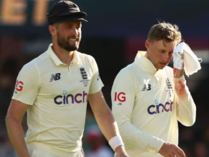Ashes 2021 England Coach Chris Silverwood said there will be no change in team for the remaining three matches of Ashes series AUS vs ENG 3rd Test Ashes 2021: ब्रिस्बेन और एडिलेड में हार मिलने के बाद इंग्लैंड की टीम में होंगे बड़े बदलाव? कोच ने दिया चौंकाने वाला बयान