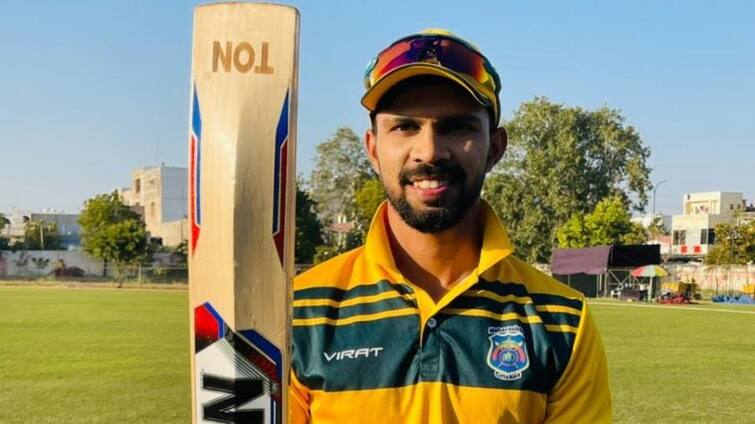 Vijay Hazare Trophy: Ruturaj Gaikwad in line to join Virat Kohli in elite list after 3 back-to-back hundreds Ruturaj Gaikwad Record: পরপর তিন ম্যাচে সেঞ্চুরি, কোহলির রেকর্ড ছোঁয়ার সুযোগ রুতুরাজের