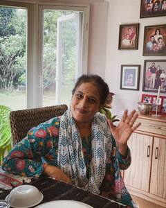 In Pics: आईच्या वाढदिवसानिमित्त सखीने शेअर केले खास फोटो!