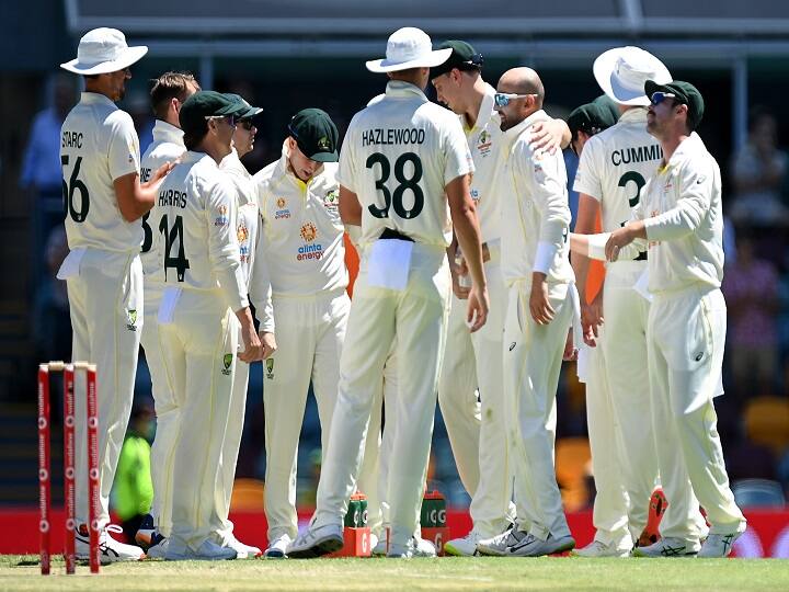 Australias Bowler hazlewood ruled out of second Ashes Test The Ashes : पहिल्या सामन्यात विजयानंतर ऑस्ट्रेलियाला मोठा धक्का, महत्त्वाचा गोलंदाज दुसऱ्या सामन्याला मुकणार