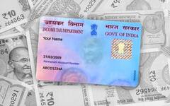 Pan Card Update: शादीशुदा लोगों के लिए जरूरी खबर! अपने PAN Card में जल्दी से करा लें ये अपडेट, वरना अटक जाएंगे सभी काम