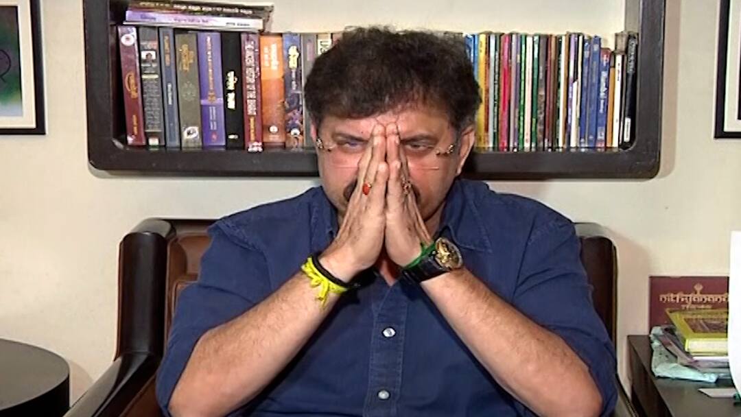 NCP MLA Jitendra awhad on CNG Rate hike rickshaw Maharashtra Mumbai 'रिक्षावाला कमावणार काय? खाणार काय?'; CNG दरवाढीवरुन जितेंद्र आव्हाडांचा सवाल 