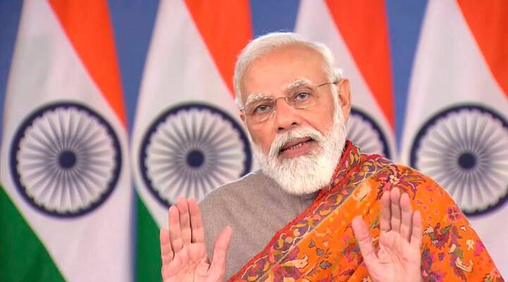 आपको बता दें केंद्र सरकार की ओर से अभी तक दिसंबर-मार्च की किस्त किसानों के खाते में ट्रांसफर करने की कोई भी तारीख तय नहीं की गई है. हालांकि यह माना जा रहा है कि 15 तारीख को किसानों के खाते में पैसा आ सकता है.
