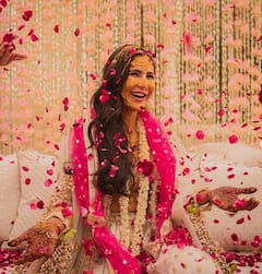 Katrina Kaif Vicky Kaushal Wedding Album: मेहंदी-हल्दी से लेकर जयमाल-फेरे तक, देखें विक्की-कैटरीना की वेडिंग एल्बम