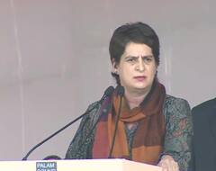 Congress Rally in Jaipur: प्रियंका का मोदी सरकार पर हमला, कहा- महंगाई से जनता त्रस्त, सरकार विज्ञापनों पर पैसा खर्च करने में व्यस्त