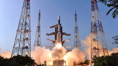 ગગનયાન લૉન્ચ કરવાની ડેટ આવી સામે, જાણો ISRO ક્યારે કરશે આ કારનામુ ગગનયાન લૉન્ચ કરવાની ડેટ આવી સામે, જાણો ISRO ક્યારે કરશે આ કારનામુ