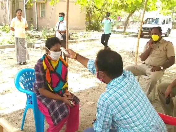 હવે રાજકોટમાં કોરોનાનો હાહાકારઃ વિદ્યાર્થીઓ-શિક્ષકને લાગ્યો કોરોનાનો ચેપ હવે રાજકોટમાં કોરોનાનો હાહાકારઃ વિદ્યાર્થીઓ-શિક્ષકને લાગ્યો કોરોનાનો ચેપ