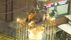 पूरी तरह बदल चुका है बनारस का गोदौलिया चौक, लोगों से सुनिए- कैसा है ये बदलाव?