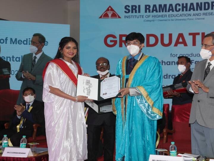 'சகலகலா டாக்டர் டாக்டர்…' மருத்துவர் ஆன ஷங்கர் மகள்… Dr. அதிதி ஷங்கர் எம்.பி.பி.எஸ்.!