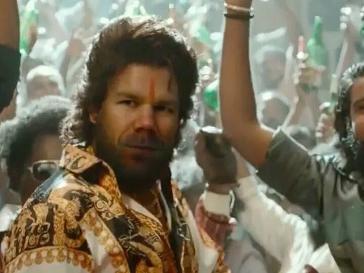 David Warner Swaps Faces With Allu Arjun see virat kohli comment Watch Video Watch Video:  அல்லு அர்ஜூனாக மாறிய டேவிட் வார்னர்: கலாய்த்துவிட்ட விராட் கோலி..!