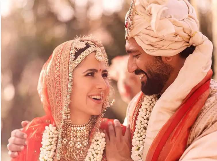 Vicky Kaushal Katrina Kaif Marriage Katrina and Vicky to return to Mumbai tomorrow after honeymoon Vicky Kaushal-Katrina Kaif Marriage : कतरिना आणि विकी हनीमूनवरून उद्या परतणार मुंबईला