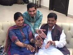 Raja Bhaiya से Shivpal Yadav तक, यूपी के इन नेताओं से ज्यादा अमीर हैं इनकी पत्नियां, जानिए कुल संपत्ति