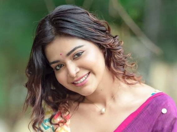 Actress dharsha kupta clicks : தூக்கிக்கட்டிய சேலையில் வேற மாதிரி போஸ்.. தர்ஷா குப்தா க்ளிக்ஸ்! Actress dharsha kupta clicks : தூக்கிக்கட்டிய சேலையில் வேற மாதிரி போஸ்.. தர்ஷா குப்தா க்ளிக்ஸ்!