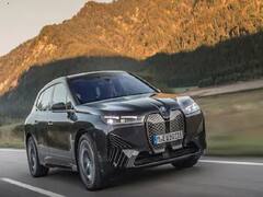 BMW iX Pics : इलेक्ट्रिक कार BMW iX चं लॉन्चिंग; भन्नाट फिचर्सची पर्वणी