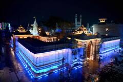 নবরূপে সেজে উঠেছে কাশী বিশ্বনাথ মন্দির, আজ আনুষ্ঠানিক উদ্বোধনে প্রধানমন্ত্রী