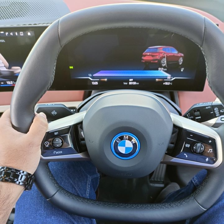 BMW iX Electric SUV First Look Review — Know About Design And Interiors