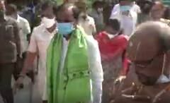 KCR Visits Sri RanganathaSwamy Temple : రంగనాధస్వామి ఆలయంలో కేసీఆర్ దంపతులకు ఘనస్వాగతం