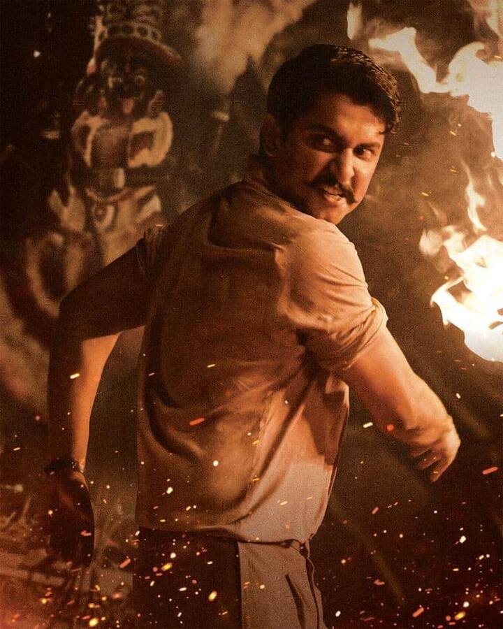 నాని నటిస్తోన్న లేటెస్ట్ సినిమా 'శ్యామ్ సింగరాయ్'. ఇందులో ఆయన ద్విపాత్రాభినయం పోషిస్తున్నారు. (Image credit: Nani/Instagram)