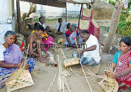 Female Labour Income | ஊதிய விகிதம்...பெண்ணுக்கு இழைக்கப்படும் அநீதி.. எப்படி உருவாக்குவது சமத்துவத்தை?