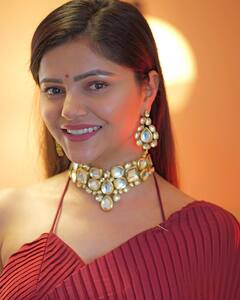 Rubina Dilaik Is A Vision To Behold In This Saree. Can You Guess Who's Her Photographer?