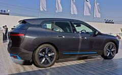 Colour-Changing Car: एक बटन दबाते ही बदल जाएगा कार का रंग, बहुत कमाल का होने वाला है ये फीचर