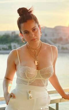 Kangana Ranaut: கொஞ்சம் நிலவு கொஞ்சம் நெருப்பு.. கங்கனா ரனாவத்தின் லேட்டஸ்ட் க்ளிக்ஸ்