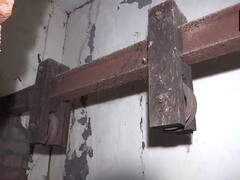 Delhi Assembly: सुरंग के बाद अब दिल्ली विधानसभा में मिला हैंगिंग हाउस, पुरातत्व विभाग खंगालेगा असल सच