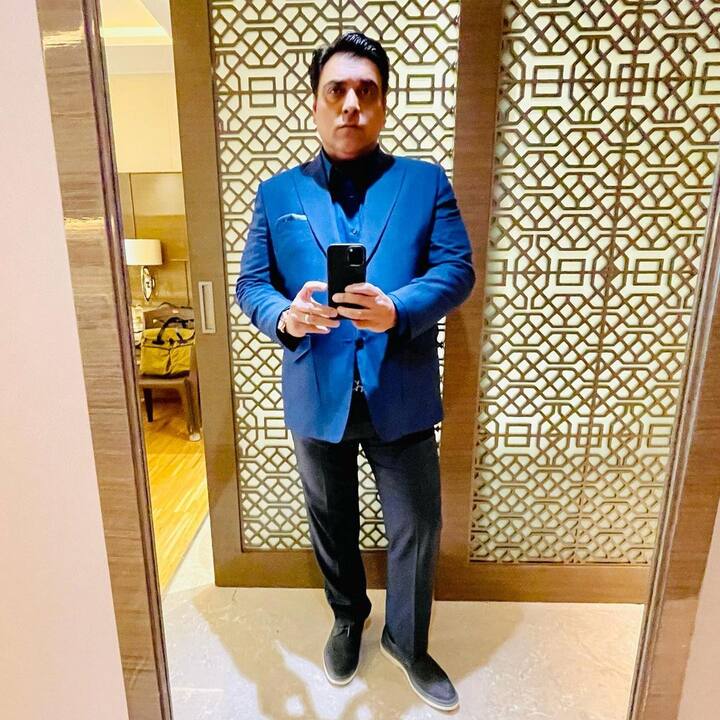 अभिनेता राम कपूर ने लॉस एंजलिस से एक्टिंग में मास्टर्स की डिग्री हासिल की हैं. आज उनकी एक्टिंग के लाखों लोग दीवाने हैं.