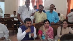 UP Politicians Wives : कोई डॉक्टर तो कोई उद्यमी, राजनीति से दूर ये काम करती हैं यूपी के बाहुबली नेताओं की पत्नियां