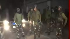 Srinagar Attack : आतंकियों ने की थी Police की बस पर Firing, 2 जवान शहीद | Full Detail