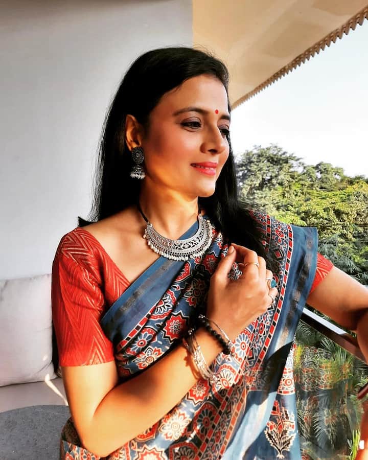 भार्गवीने नुकतंच फोटोशूट केलं असून त्याचे फोटो सोशल मीडियावर पोस्ट केले आहेत.(photo:bhargavi_chirmuley/ig)