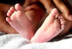 નિષ્ઠુર જનેતા, પ્રેમસંબંધમાં જન્મેલા બાળકનું માતાએ દીવાલ સાથે માથું ભટકાવી કરી હત્યા