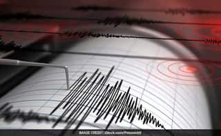 Earthquake near dili timor leste today with magnitude7.2 earthquake in timor leste ઇન્ડોનેશિયામાં 7.3 તીવ્રતાનો આંચકો, સુનામીની ચેતાવણી જાહેર, જાણો શું છે સ્થિતિ