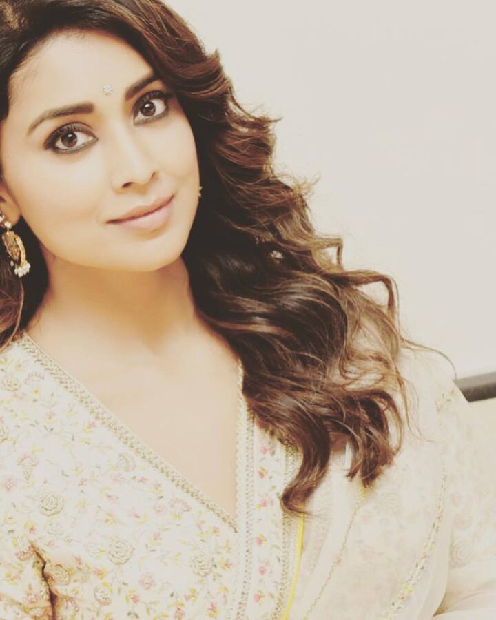 శ్రియ శరన్ అందాల పిక్స్ (Image credit: Shriya saran/Instagram)