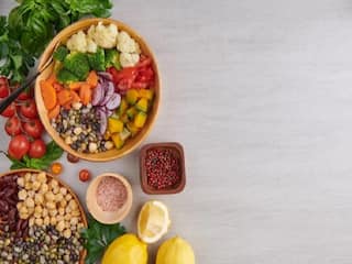 Health Tips : वर्कआऊट करताय तर अशी घ्या खाण्यापिण्याची काळजी... 