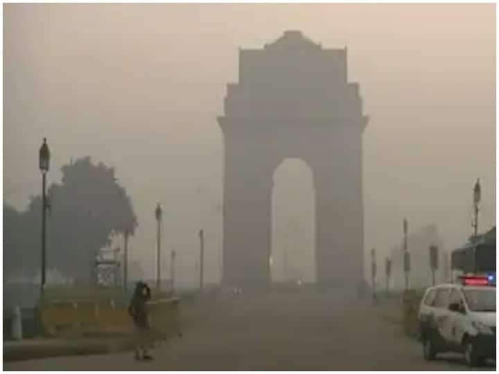 Delhi Pollution: The air will remain bad in Delhi for the next two days, know the weather and AQI Delhi Pollution: दिल्ली में प्रदूषण से फिलहाल नहीं मिलेगी राहत, जानिए कितना रहेगा AQI