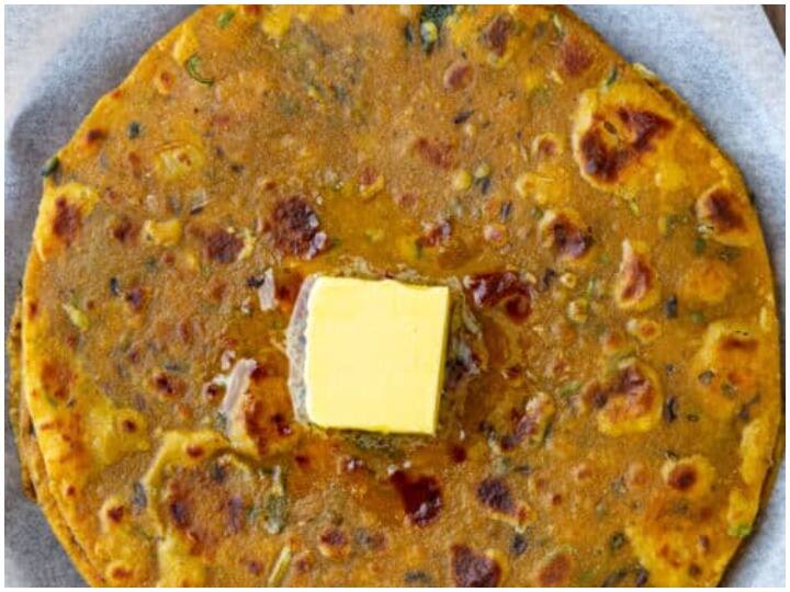 Kitchen Hacks Healthy Breakfast Pulse Paratha Recipe Use Of Leftover Dal Paratha Recipe Kitchen Hacks: सर्दियों में बची हुई दाल से बनाएं टेस्टी मसालेदार परांठे, तैयार है हेल्दी नाश्ता