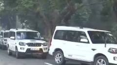 PM Modi के बरेका गेस्ट हाउस में पहुंच रहे कई विधायक, लगा गाड़ियों का काफिला| Hindi News
