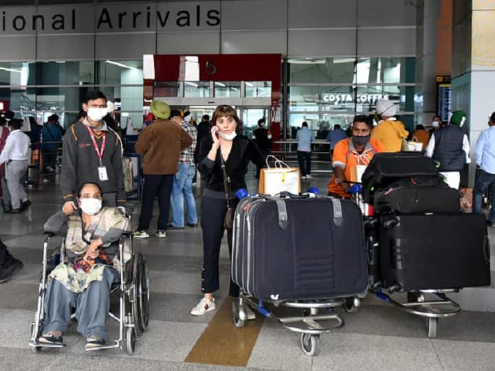 Omicron: यूरोपीय यूनियन ने इस देश से हवाई यात्रा प्रतिबंध हटाया