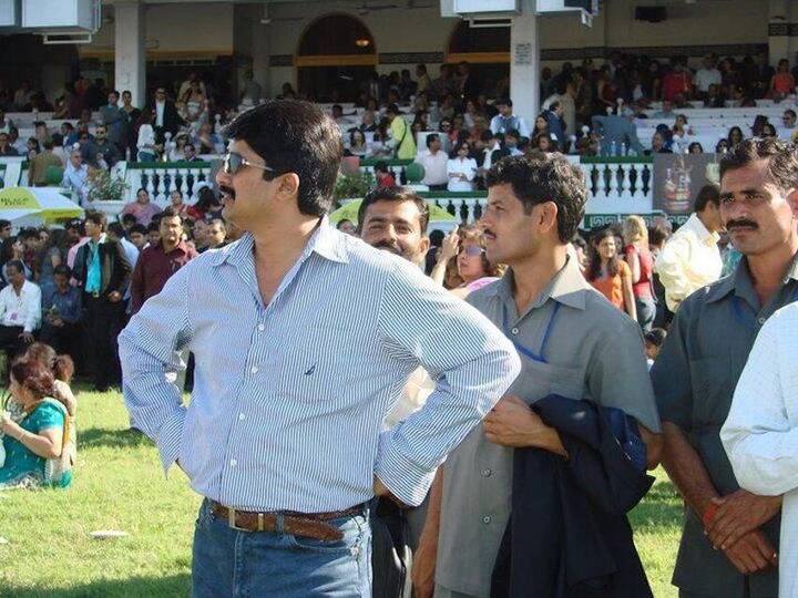 रघुराज प्रताप सिंह उर्फ राजा भैया कुंडा से विधायक है. भदरी रियासत से संबंध रखने वाले राजा भैया निर्दलीय ही चुनाव जीतते रहे है. 2017 में चुनाव आयोग को उन्होंने बताया था कि उनके पास करीब 14 करोड़ रुपये की कुल संपत्ति है.