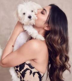 Mouni Roy Photos: એક્ટ્રેસ મૌની રોયે શેર કરી શાનદાર તસવીરો